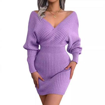 V-neck bat bag buttocks sweater dress